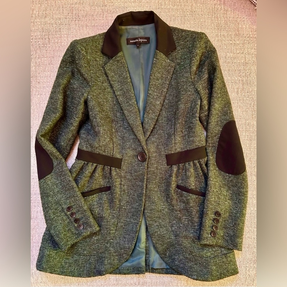 Nanette Lapore Jacket 
Gorgeous & Timeless
Size 4